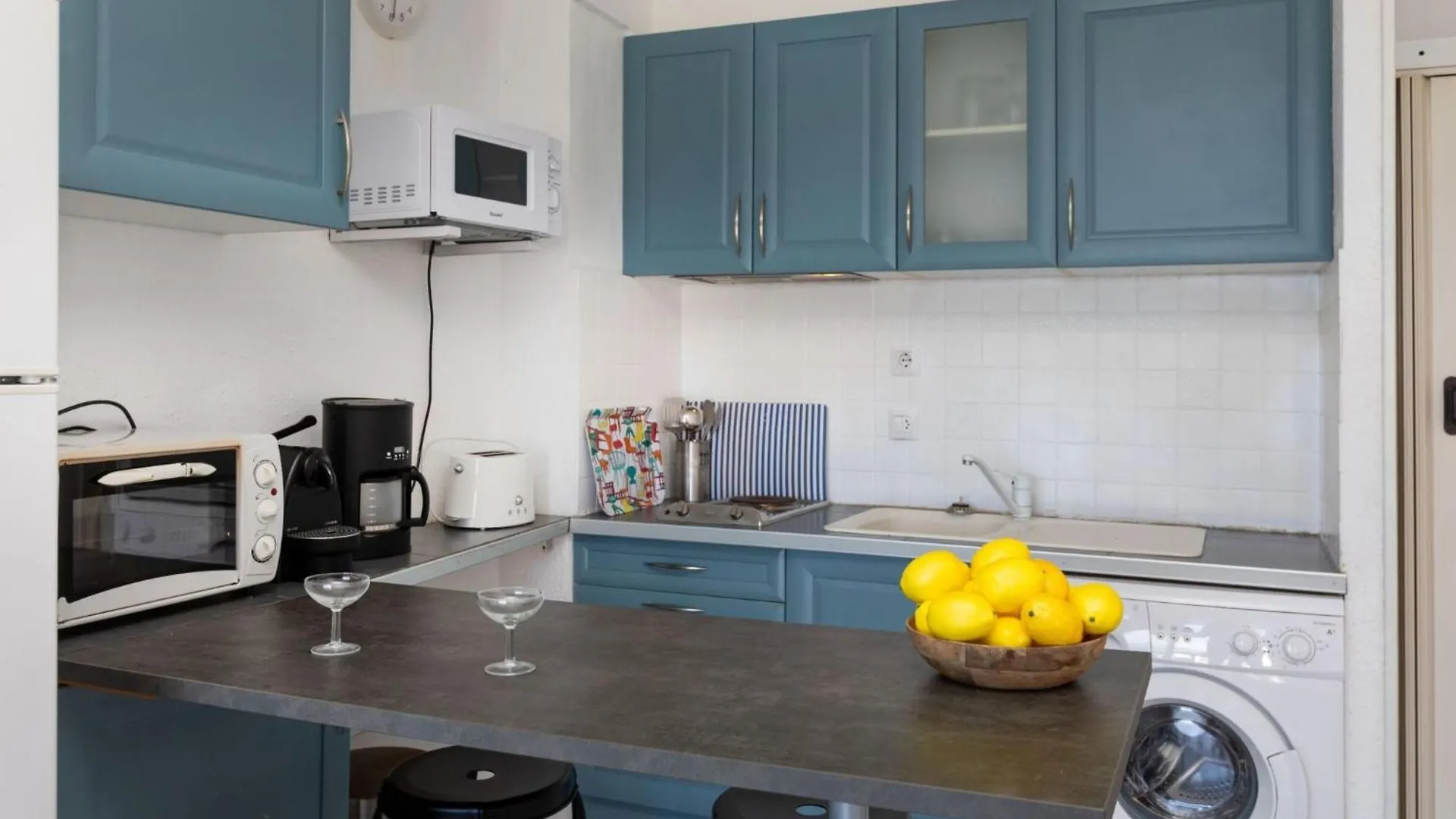 Studio Aloes-3 By Interhome Llanca